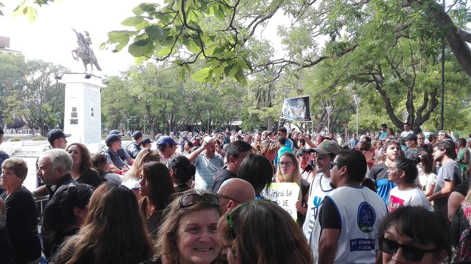 Protesta contra Macri en Viedma: Foto de la redes sociales