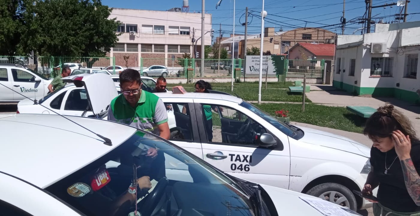 Taxi
